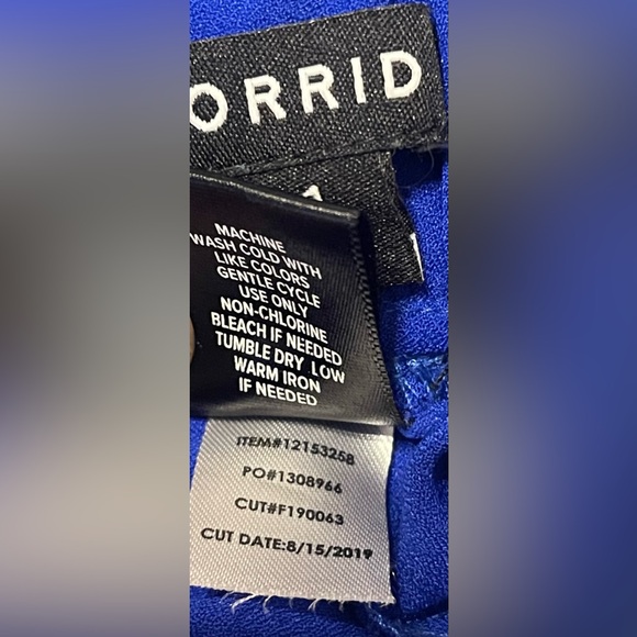 Torrid Electric Blue Crepe Pull On Tapered Stretch Pant Size 1 - Picture 5 of 5